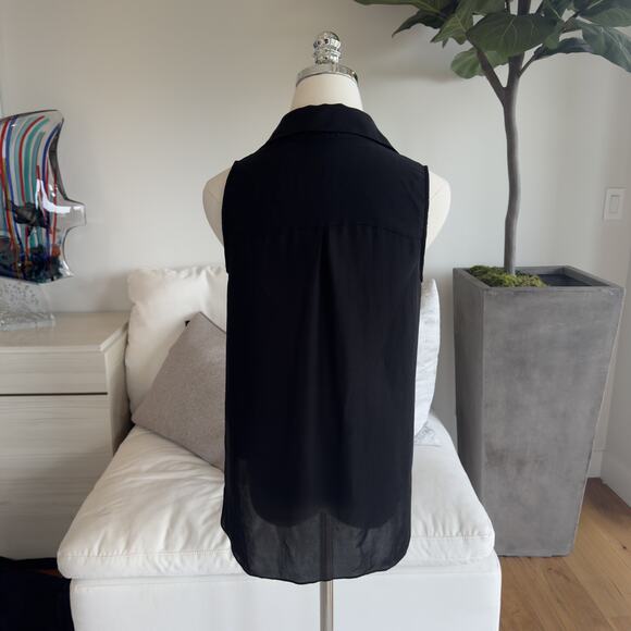 L’agence Freja Blouse Size Small Silk Short Sleeve Silk Black Top - Picture 6 of 7
